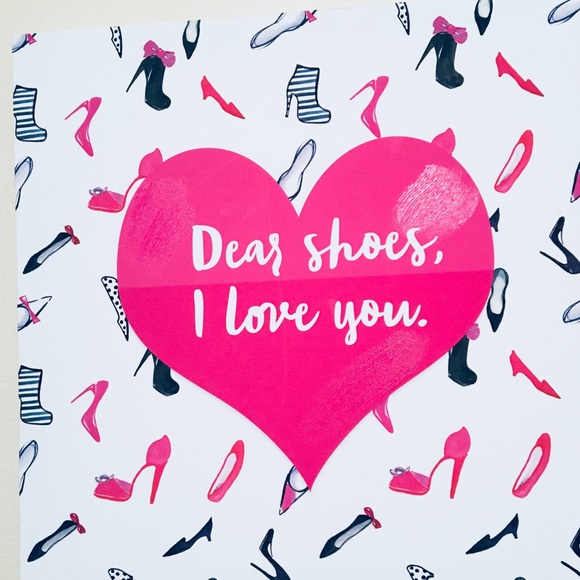 Meet your Posher! Please read๐ - Picture 1 of 5